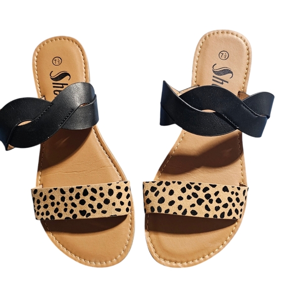 Womens leopard print sandals - Picture 1 of 2